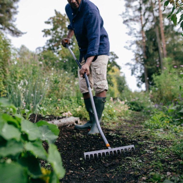 Фото - Граблі Fiskars S-ручка Ergonomic (1077112)